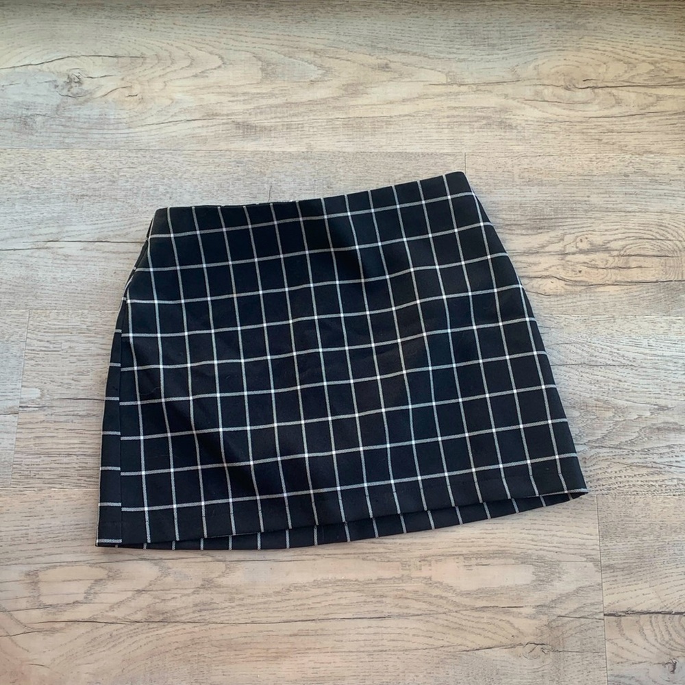 Urban Outfitters skirt size S small mini skirt